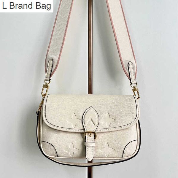 l bag designer bag womens all leather one shoulder bag m46388 vintage bag embossed bag womens fashion chain bag portable baguette bag f50h, Black
l bag designer bag womens all leather one shoulder bag m46388 vintage bag embossed bag womens fashion chain bag portable baguette bag f50h, Black