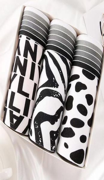underpants 5pcs 2022 brand men underwear set cartoon series large size boxer cotton3321461, Black;white
underpants 5pcs 2022 brand men underwear set cartoon series large size boxer cotton3321461, Black;white