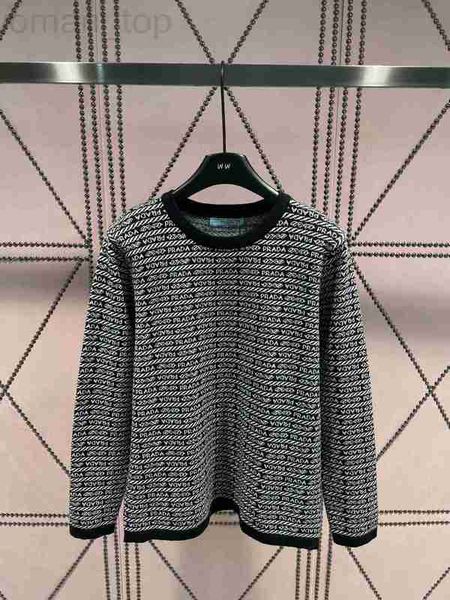 women's blouses & shirts designer p family 23 spring/summer new contrast stripe pullover long sleeve knitwear female letter jacquard cr, White
women's blouses & shirts designer p family 23 spring/summer new contrast stripe pullover long sleeve knitwear female letter jacquard cr, White