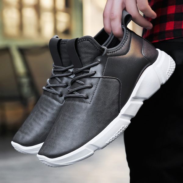 casual shoes new leather fashion factory wholesale and retail outdoor hiking shoes black gray deisgner mens trainers leather platform884
casual shoes new leather fashion factory wholesale and retail outdoor hiking shoes black gray deisgner mens trainers leather platform884