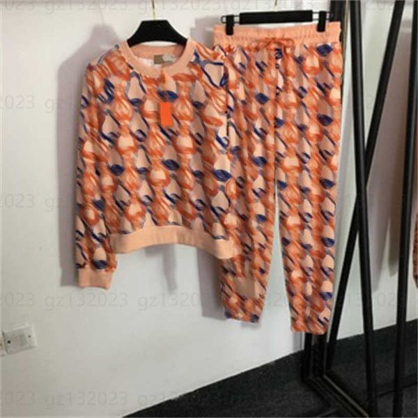 designer hoodie with long pant two piece set fashion printed round neck long sleeve pullover sweatshirt casual sweatpants suit women tracksu, Gray
designer hoodie with long pant two piece set fashion printed round neck long sleeve pullover sweatshirt casual sweatpants suit women tracksu, Gray