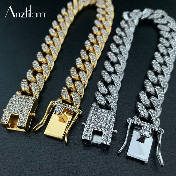 charm bracelets 51g hip hop full aaa stone bling iced out pave men s bracelet miami cuban link chain for men jewelry 230802, Golden;silver
charm bracelets 51g hip hop full aaa stone bling iced out pave men s bracelet miami cuban link chain for men jewelry 230802, Golden;silver