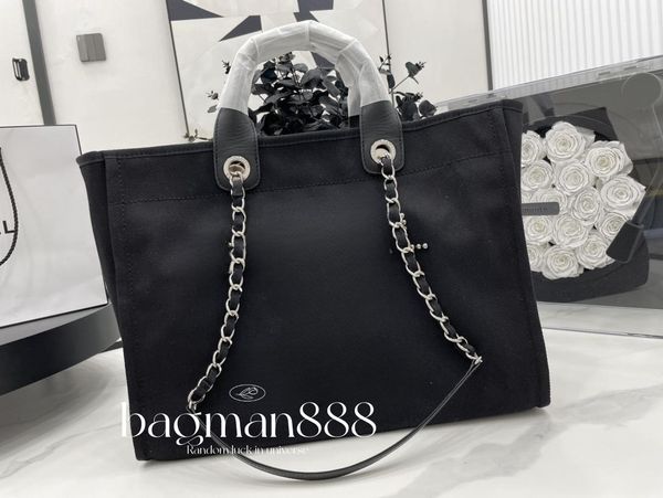 totes bag luxury famous designer handbag large canvas clutch bags metal chain ladies fashion tote bag messenger crossbody chain shoulder bag
totes bag luxury famous designer handbag large canvas clutch bags metal chain ladies fashion tote bag messenger crossbody chain shoulder bag