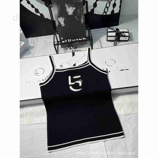 women's tanks & camis designer spring/summer new simple knitting small camisole classic 5-word towel embroidery font is thin fashionabl, White
women's tanks & camis designer spring/summer new simple knitting small camisole classic 5-word towel embroidery font is thin fashionabl, White