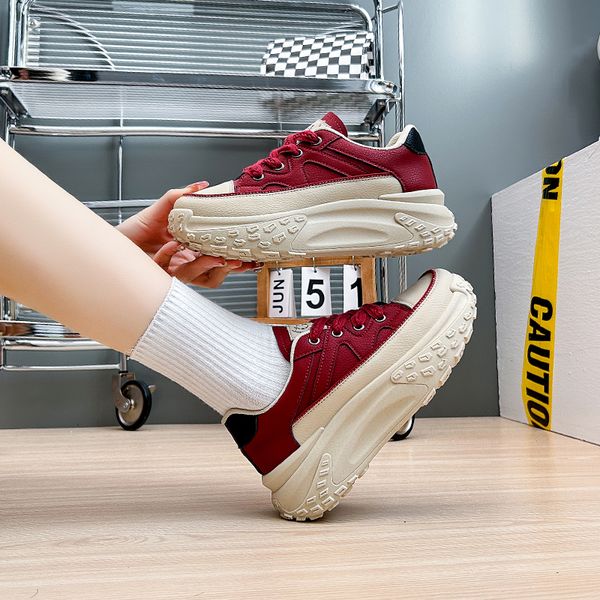 women designer ew shoes fashion casual woman black red white girls outdoor womens fashion design laces sports trainers shoe platform sneaker
women designer ew shoes fashion casual woman black red white girls outdoor womens fashion design laces sports trainers shoe platform sneaker