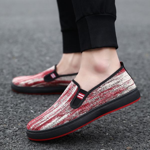 2023 designer men outdoor sports running shoes triple black white red blue grey platform sneakers mens trainers jogging walking shoe size eu
2023 designer men outdoor sports running shoes triple black white red blue grey platform sneakers mens trainers jogging walking shoe size eu