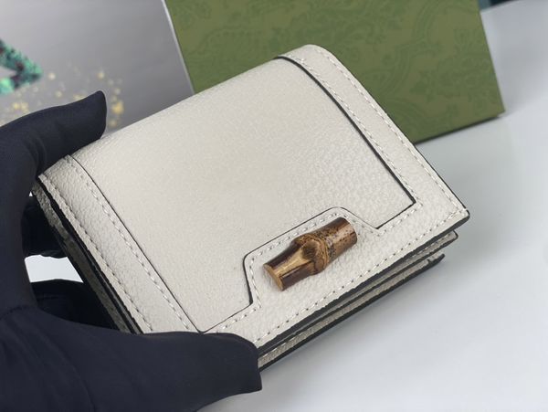 fashion women designer wallets luxurys bamboo coin purses famous stylist g card holder high-quality classic double letters mark woman clutch, Red;black
fashion women designer wallets luxurys bamboo coin purses famous stylist g card holder high-quality classic double letters mark woman clutch, Red;black