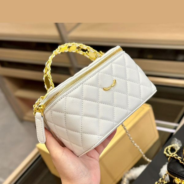 hollow out metal handle women designer cosmetic case vanity box bag with mirror caviar/lambskin leather gold hardware matelasse chain should
hollow out metal handle women designer cosmetic case vanity box bag with mirror caviar/lambskin leather gold hardware matelasse chain should