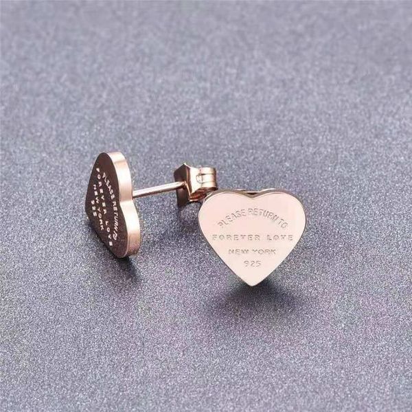 earings stud luxury earrings designer earrings diamond earrings heart-shaped earrings titanium steel ear studs women, Golden;silver
earings stud luxury earrings designer earrings diamond earrings heart-shaped earrings titanium steel ear studs women, Golden;silver
