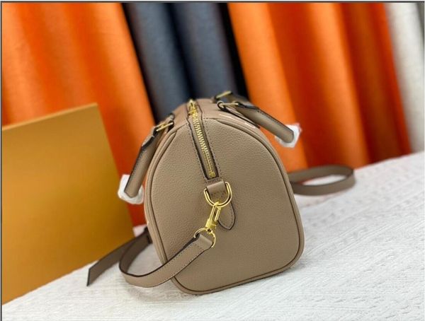 nano speedy crossbody shoulder purses designer woman handbag designer bags designer women bag genuine leather designers luxurys handbags
nano speedy crossbody shoulder purses designer woman handbag designer bags designer women bag genuine leather designers luxurys handbags