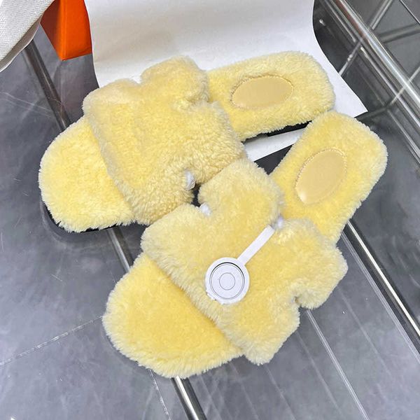 winter designer fur sandals slides slippers men furry women wool soft slides skin chypre slipper letters warm comfortable fuzzy girl flip fl
winter designer fur sandals slides slippers men furry women wool soft slides skin chypre slipper letters warm comfortable fuzzy girl flip fl