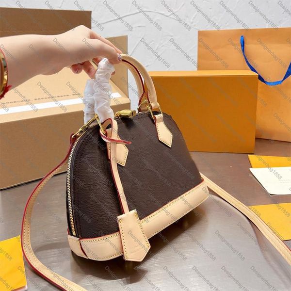 alma bb shoulder bags luxury designer handbags loviseitys viutonityes women shell bag with key lock shoulder strap
alma bb shoulder bags luxury designer handbags loviseitys viutonityes women shell bag with key lock shoulder strap
