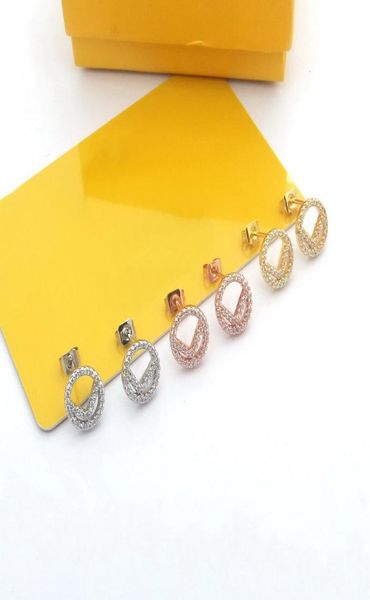 europe america fashion style lady women goldsilverrose color hardware engraved letter hollow out circle settings diamond stud ea7687546, Golden;silver
europe america fashion style lady women goldsilverrose color hardware engraved letter hollow out circle settings diamond stud ea7687546, Golden;silver