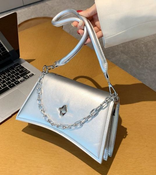 shoulder messenger bags casual small square bags underarm bag women's new special-interest design high-grade western style chain nnd
shoulder messenger bags casual small square bags underarm bag women's new special-interest design high-grade western style chain nnd