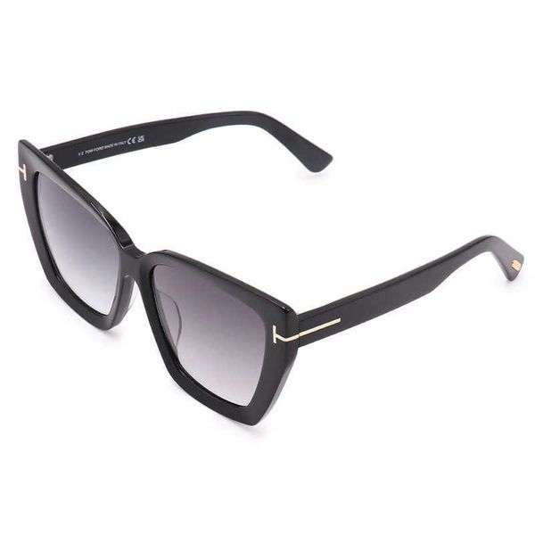 luxury tom sunglasses designer letter womens mens ford goggle eyewear gradual change box modified face male outdoor sun shading, White;black
luxury tom sunglasses designer letter womens mens ford goggle eyewear gradual change box modified face male outdoor sun shading, White;black