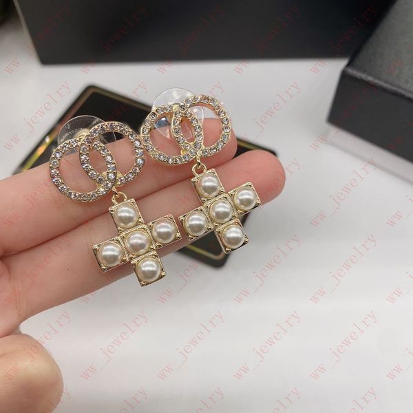 designer luxury design pearl zircon alphabet crosses pendant charm earrings for women, senior sense of personality, anniversary, valentine&#, Golden
designer luxury design pearl zircon alphabet crosses pendant charm earrings for women, senior sense of personality, anniversary, valentine&#, Golden