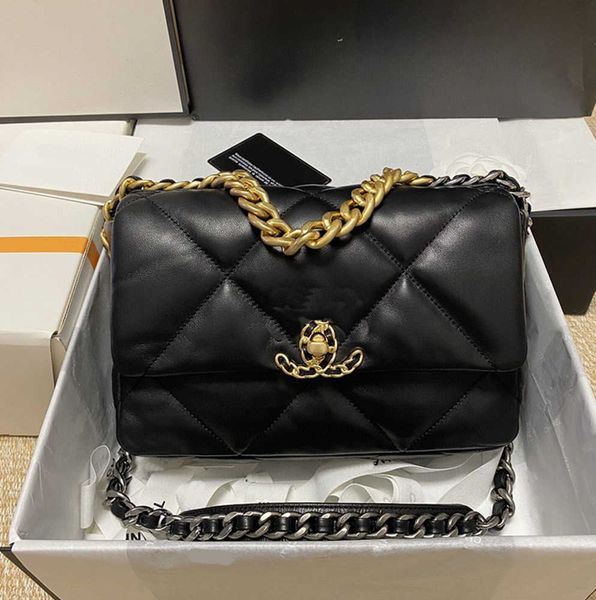 mirror tote bag designer luxury purse chain shoulder wallet women leather handbag cc fashion lamskin classic solid square crossbody clutch
mirror tote bag designer luxury purse chain shoulder wallet women leather handbag cc fashion lamskin classic solid square crossbody clutch