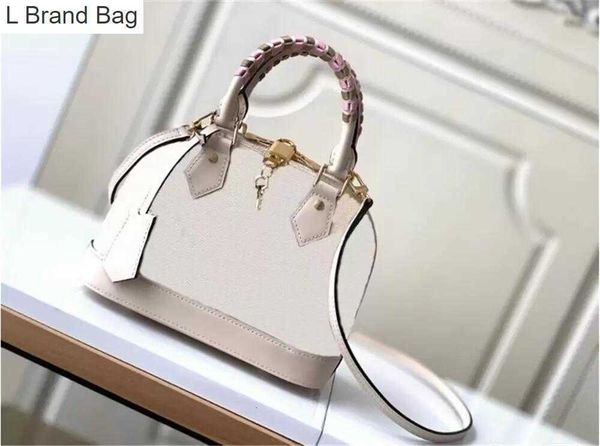 2023 new 10a designer women alma bb shopping handbags bag genuine leather hand-braided crossbody handbag purse tote clutch shoulder bags c7e, Black
2023 new 10a designer women alma bb shopping handbags bag genuine leather hand-braided crossbody handbag purse tote clutch shoulder bags c7e, Black