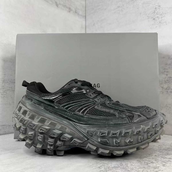 luxury brand designer casual shoes track 3 3.0 triple white black sneaker tess.s gomma leather trainer nylon printed platform trainers shoes
luxury brand designer casual shoes track 3 3.0 triple white black sneaker tess.s gomma leather trainer nylon printed platform trainers shoes