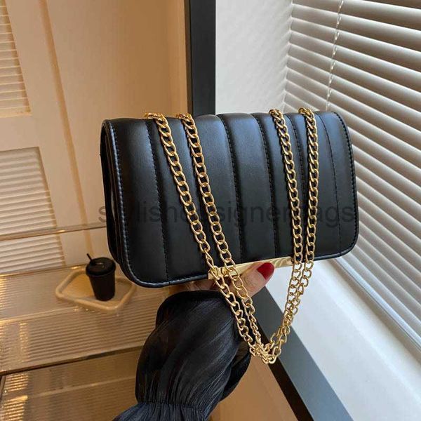 simple temperament popular fashion chain one underarm 2023 summer crossbody small square bag this yearstylishdesignerbags
simple temperament popular fashion chain one underarm 2023 summer crossbody small square bag this yearstylishdesignerbags