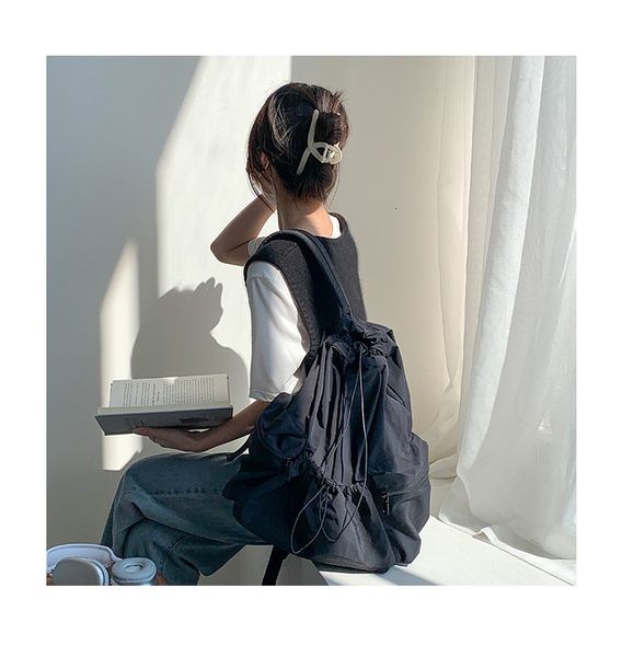 school bags fashion ruched drawstring backpacks for women aesthetic nylon fabric backpack light weight students bag travel female 230801
school bags fashion ruched drawstring backpacks for women aesthetic nylon fabric backpack light weight students bag travel female 230801