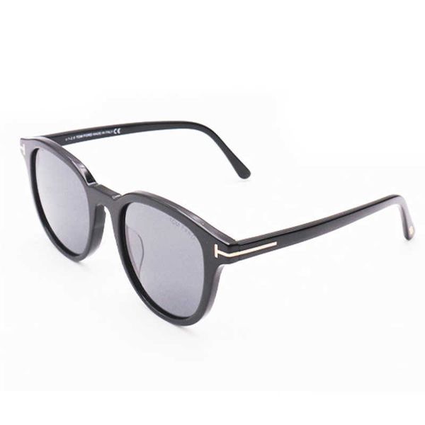 designer tom sunglasses women men ford luxury brand summer casual simple light colored for fashionable trend new sunscreen box non polarized, White;black
designer tom sunglasses women men ford luxury brand summer casual simple light colored for fashionable trend new sunscreen box non polarized, White;black