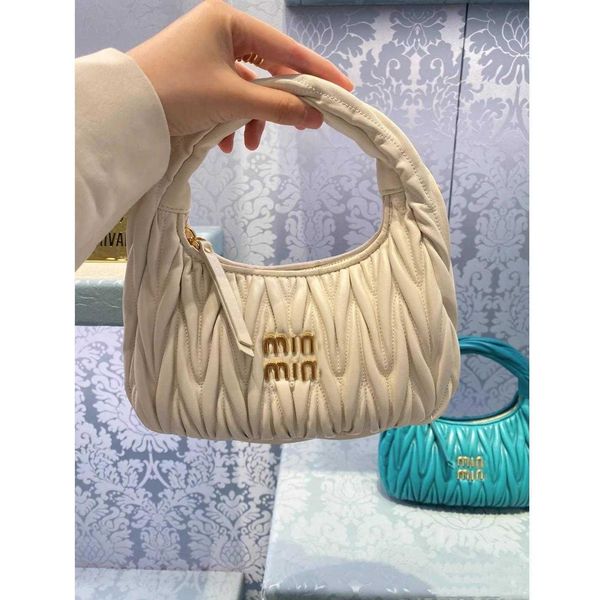 designer bags miui tote leather pleated small bag little fairy bag small people underarm crossarm bag women us7f
designer bags miui tote leather pleated small bag little fairy bag small people underarm crossarm bag women us7f