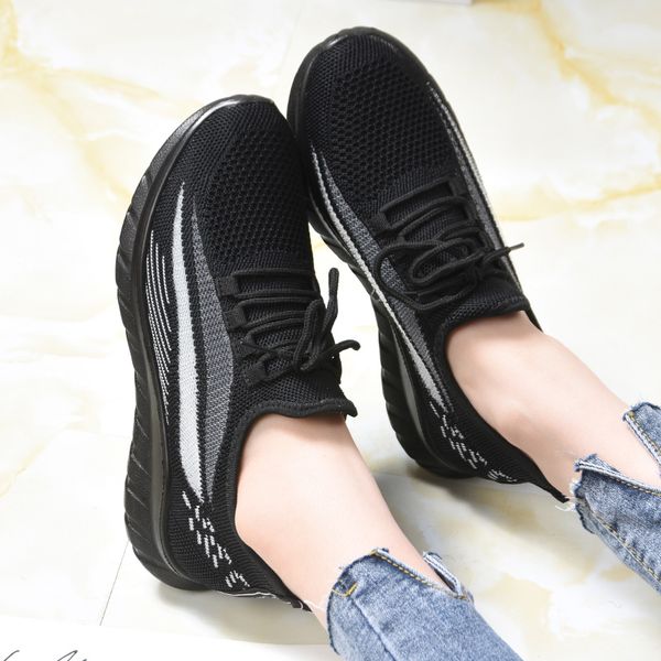 5a news designer luxury casual shoes men women black red grey men women sneakers outdoor sports trainers
5a news designer luxury casual shoes men women black red grey men women sneakers outdoor sports trainers
