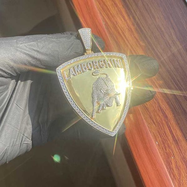 yu ying fashion bullfight shield pendants s925 silver plated 14k gold vvs moissanite with gra pendant for hip hop life
yu ying fashion bullfight shield pendants s925 silver plated 14k gold vvs moissanite with gra pendant for hip hop life