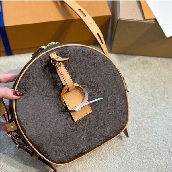 designer women's bag shoulder bag tote mini soft round cake folding box fashion women's leather purse cute internet celebrity the
designer women's bag shoulder bag tote mini soft round cake folding box fashion women's leather purse cute internet celebrity the