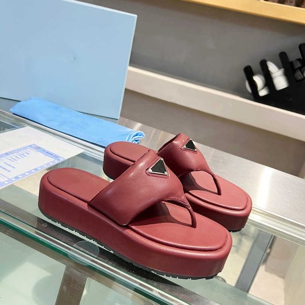 soft padded nappas leather thong sandal women slippers metal triangle logo flip flops designer slides slip on platform mules beach sandals t, Black
soft padded nappas leather thong sandal women slippers metal triangle logo flip flops designer slides slip on platform mules beach sandals t, Black