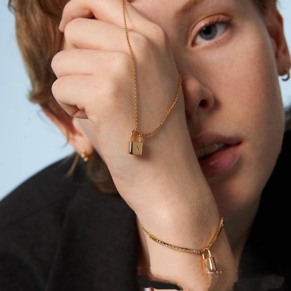 women's jewelry designer pendant fashion luxury necklace simple classic lock design dinner festival gift souvenir appointmen golden 202, Silver
women's jewelry designer pendant fashion luxury necklace simple classic lock design dinner festival gift souvenir appointmen golden 202, Silver