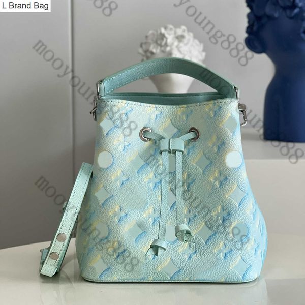 2023 new 10a tier quality luxury designers small neo bag womens real leather cowhide quilted bucket embossed handbag purse crossbody shoulde, Black
2023 new 10a tier quality luxury designers small neo bag womens real leather cowhide quilted bucket embossed handbag purse crossbody shoulde, Black