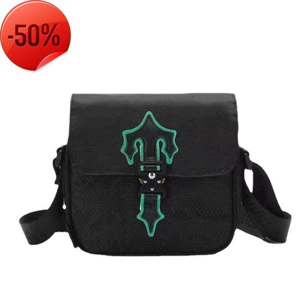 men's womens messenger shoulder bag trapstars luxury designer crossbody handbag rapper cutch waterproof oxford
men's womens messenger shoulder bag trapstars luxury designer crossbody handbag rapper cutch waterproof oxford