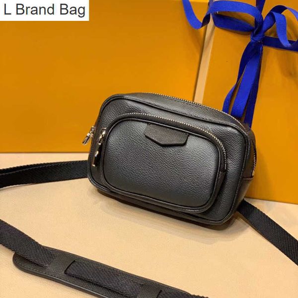 2023 new men outdoor clutch bag designer shoulder bags 10a mirror quality luxury hand bag with l314 i8bb, Black
2023 new men outdoor clutch bag designer shoulder bags 10a mirror quality luxury hand bag with l314 i8bb, Black