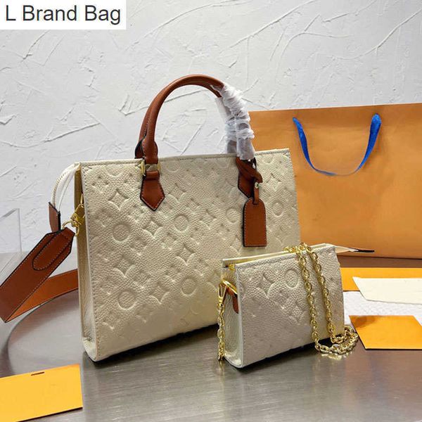 l bag women tote bag crossbody bags plain handbag purse embossing letter with chain wallet classical printing detachable strap large capacit, Black
l bag women tote bag crossbody bags plain handbag purse embossing letter with chain wallet classical printing detachable strap large capacit, Black