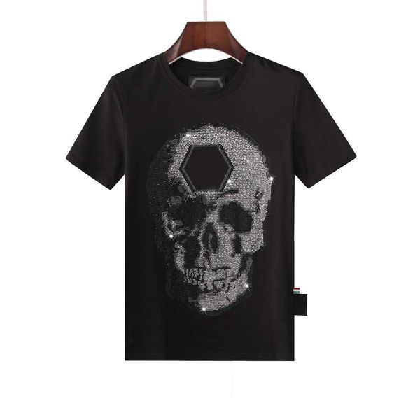 pleinxplein men's t-shirts skulls metal letters embroidered leather plein plan european fashion trend round neck pp shirts white and bl, White;black
pleinxplein men's t-shirts skulls metal letters embroidered leather plein plan european fashion trend round neck pp shirts white and bl, White;black