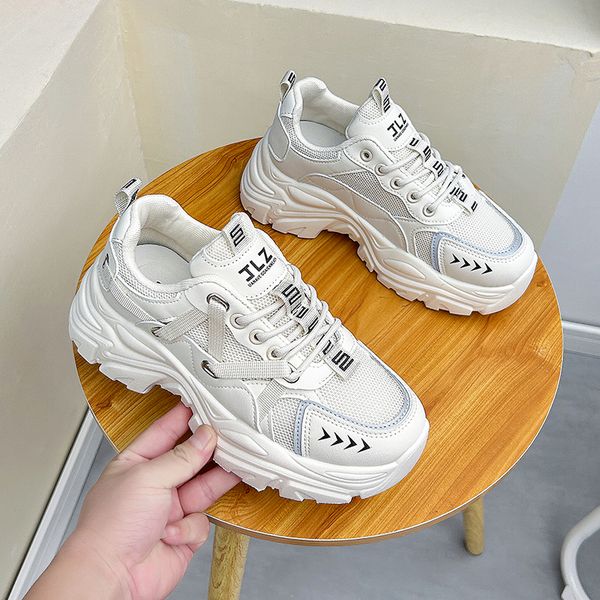 women casual shoes fashion designer black white woman girl flat trainers factory wholesale outdoor platform sports sneakers eur 35-40708
women casual shoes fashion designer black white woman girl flat trainers factory wholesale outdoor platform sports sneakers eur 35-40708