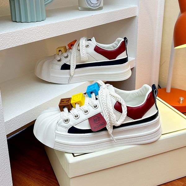 lace-up design women fashion casual shoes designer woman black red yellow white girls womens party play style trainers platform63 er s
lace-up design women fashion casual shoes designer woman black red yellow white girls womens party play style trainers platform63 er s