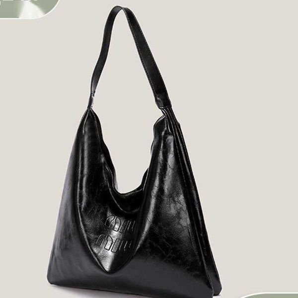designer bags miui tote leisure capacity bag shoulder portable underarm commuter bag women p6en
designer bags miui tote leisure capacity bag shoulder portable underarm commuter bag women p6en