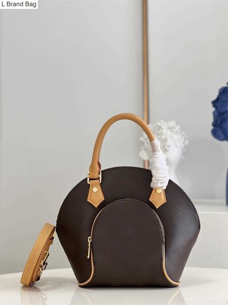 2023 new 5a designers classic ellipse bb handbag crossbody bag letters zip fastener leather handle women tote shoulder bags 8z0z, Black
2023 new 5a designers classic ellipse bb handbag crossbody bag letters zip fastener leather handle women tote shoulder bags 8z0z, Black