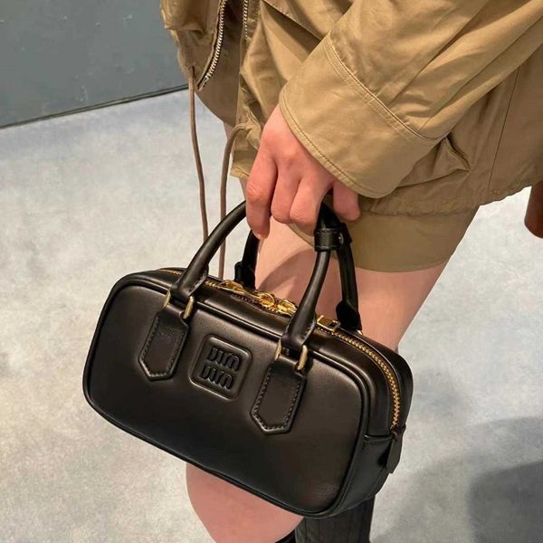 designer bags miui tote small bag layer cowhide fashion shoulder commuter crossbody bag women qdfg
designer bags miui tote small bag layer cowhide fashion shoulder commuter crossbody bag women qdfg