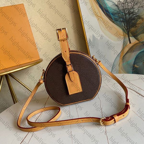 ll10a mirror quality designer shoulder bag leather crossbody bag exquisite packaging
ll10a mirror quality designer shoulder bag leather crossbody bag exquisite packaging