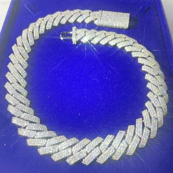 925 sterling silver 20mm wide vvs moissanite plated 14k gold cuban link chain for necklace bracelet
925 sterling silver 20mm wide vvs moissanite plated 14k gold cuban link chain for necklace bracelet