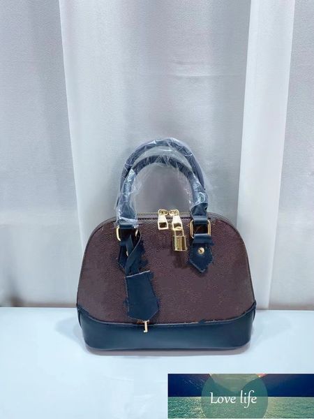 commuter tote leather crossbody bags luxury tote bag simple fashion shell bag design new crossbody bag women's fashion leather tote cla
commuter tote leather crossbody bags luxury tote bag simple fashion shell bag design new crossbody bag women's fashion leather tote cla