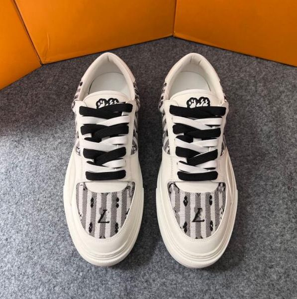 luxury man woman panda sneaker outdoors basketball shoes lady fashion trainer shoes man classics flat base leather shoes
luxury man woman panda sneaker outdoors basketball shoes lady fashion trainer shoes man classics flat base leather shoes