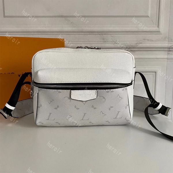 messenger bags designers bag classic women or men bags crossbody bag school bookbag purse backpack man totes bag wallet leather handbags cla
messenger bags designers bag classic women or men bags crossbody bag school bookbag purse backpack man totes bag wallet leather handbags cla