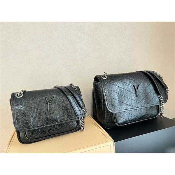 lady messenger bag designer shoulder luxurys handbags leather fashion classic chain crossbody bags for women shopping handbag 230201
lady messenger bag designer shoulder luxurys handbags leather fashion classic chain crossbody bags for women shopping handbag 230201