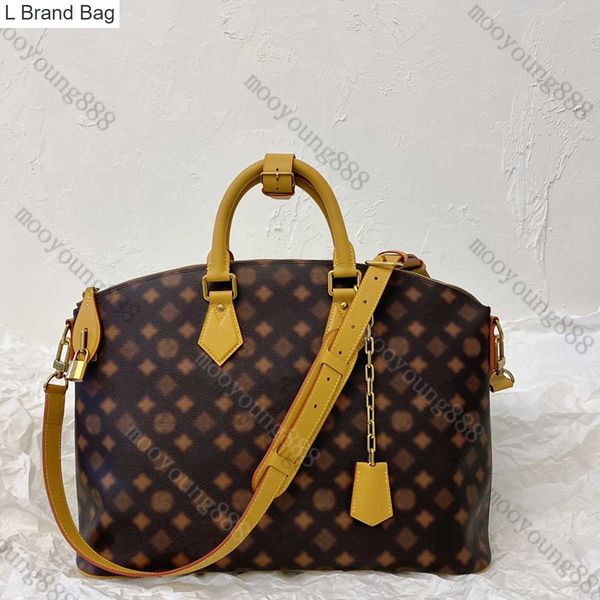 2023 new 10a tier quality luxuries designers 44cm large lock bag womens canvas zipper fuzzy bags brown flower quilted purse crossbody should, Black
2023 new 10a tier quality luxuries designers 44cm large lock bag womens canvas zipper fuzzy bags brown flower quilted purse crossbody should, Black