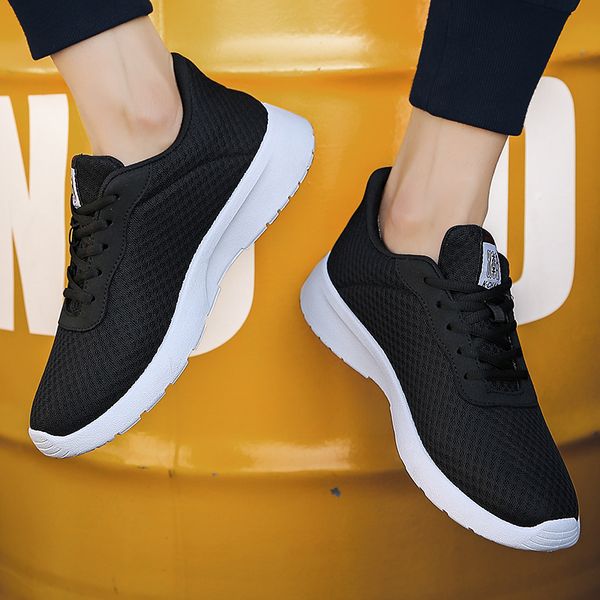 womens canvas sports mesh running shoes fashion women ladies loafers classic black white triple red pink platform sneakers outdoor women tra
womens canvas sports mesh running shoes fashion women ladies loafers classic black white triple red pink platform sneakers outdoor women tra